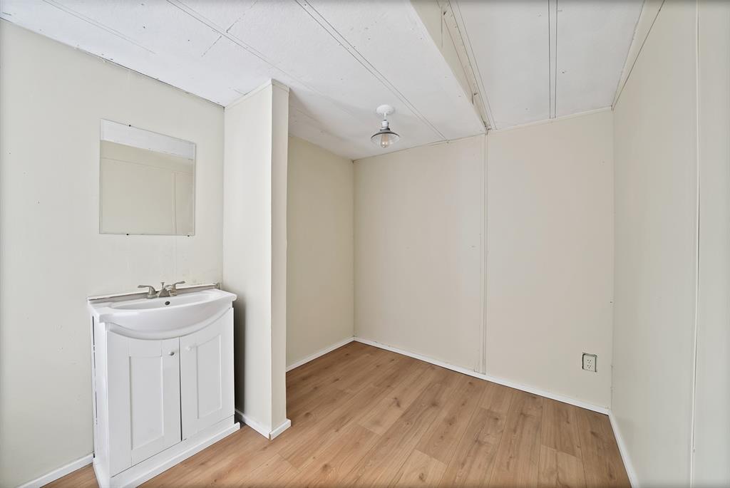 Oak Trail Shores Sec D - Residential