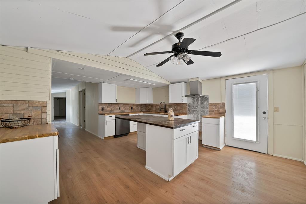 Oak Trail Shores Sec D - Residential