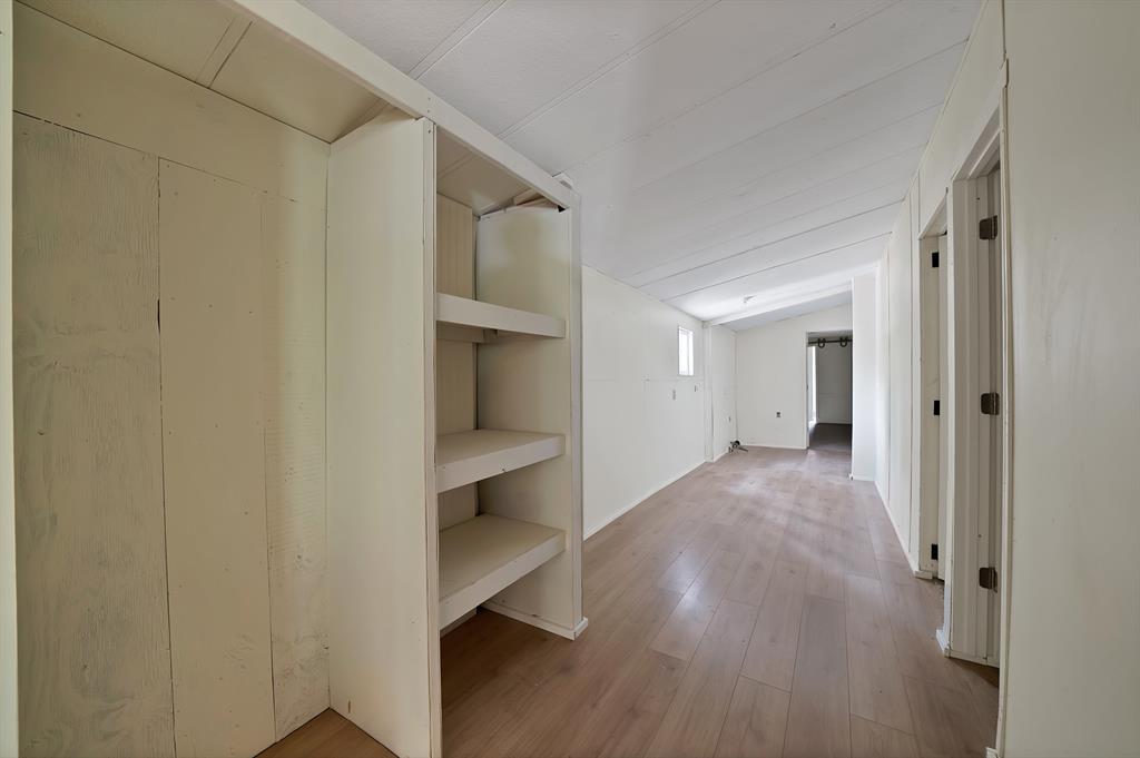 Oak Trail Shores Sec D - Residential