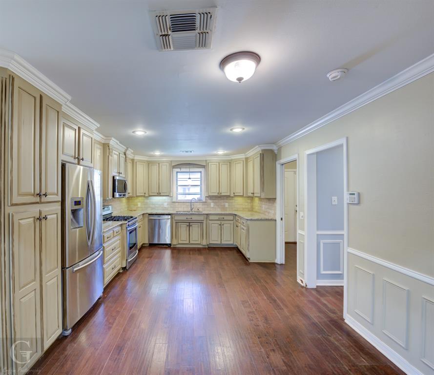 Levins Broadmoor Terrace Sub - Residential
