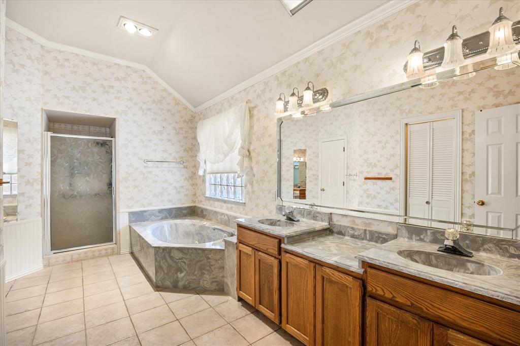 Laguna Tres Estate - Residential