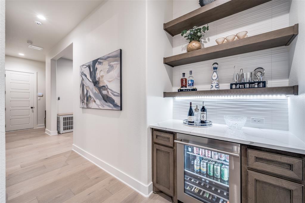 Windsor Spgs - Residential