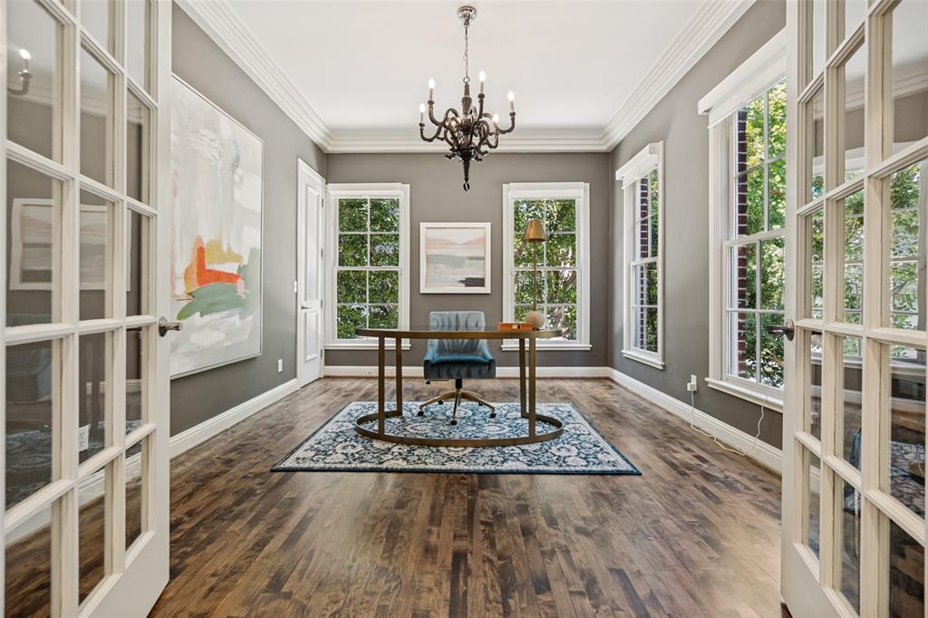 Munger Place - Residential