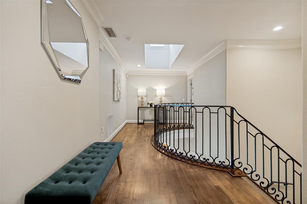 Munger Place - Residential