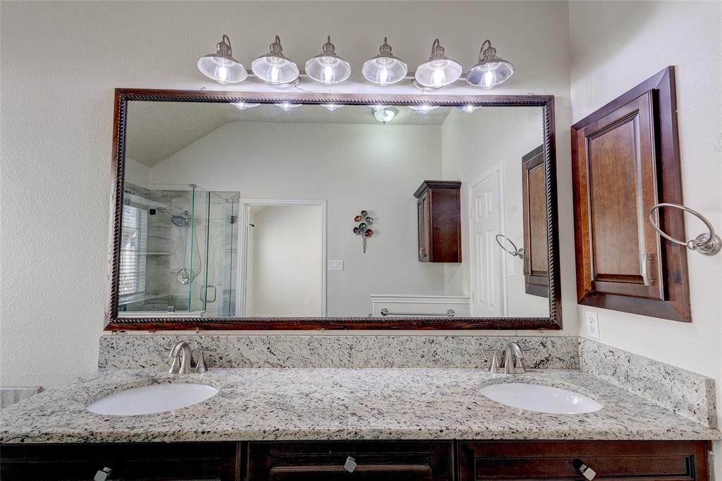 RIDGEVIEW VILLAS (CPL), BLK D, LOT 10 - Residential