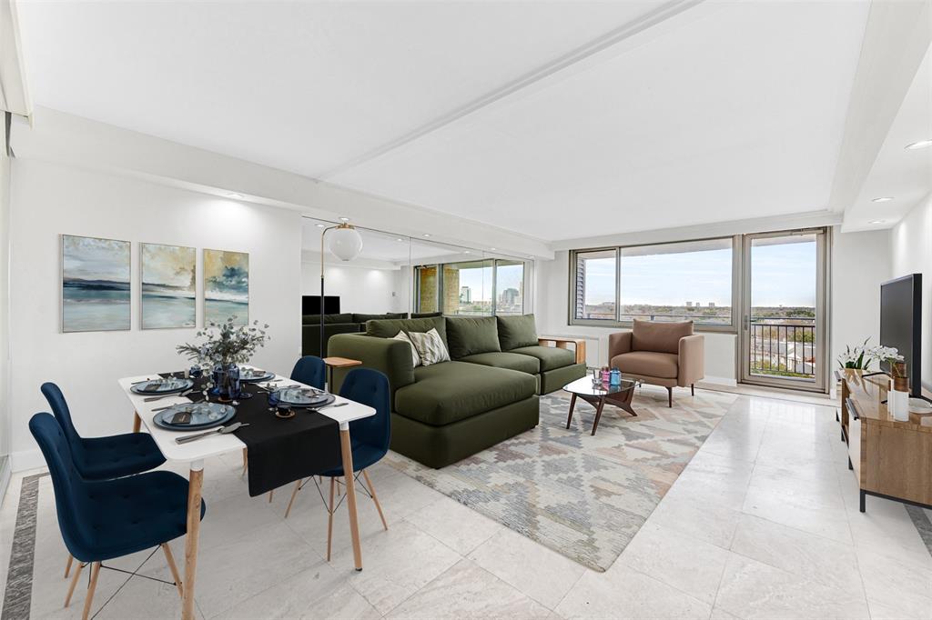 Twenty-One Turtle Crk Condo Projec - Residential