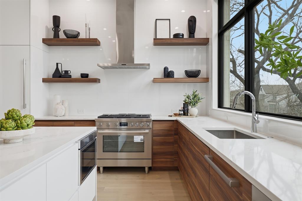 Kessler West Townhomes - Residential