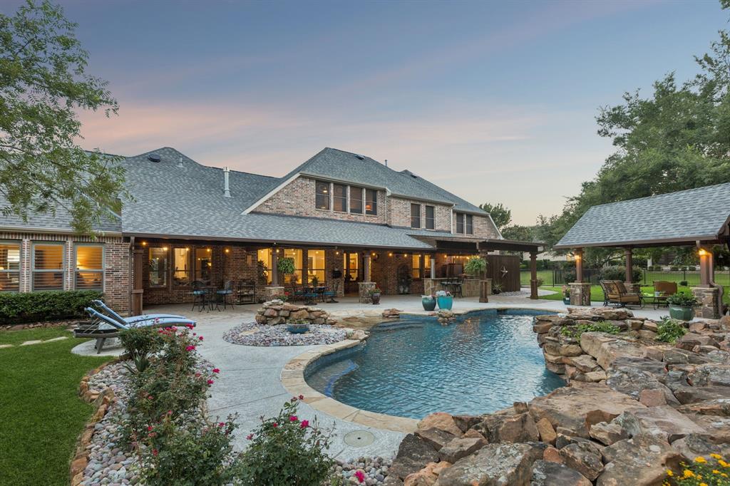 Emerald Bay - Residential