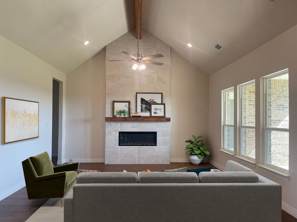 Ranch-Stone Hill - Residential