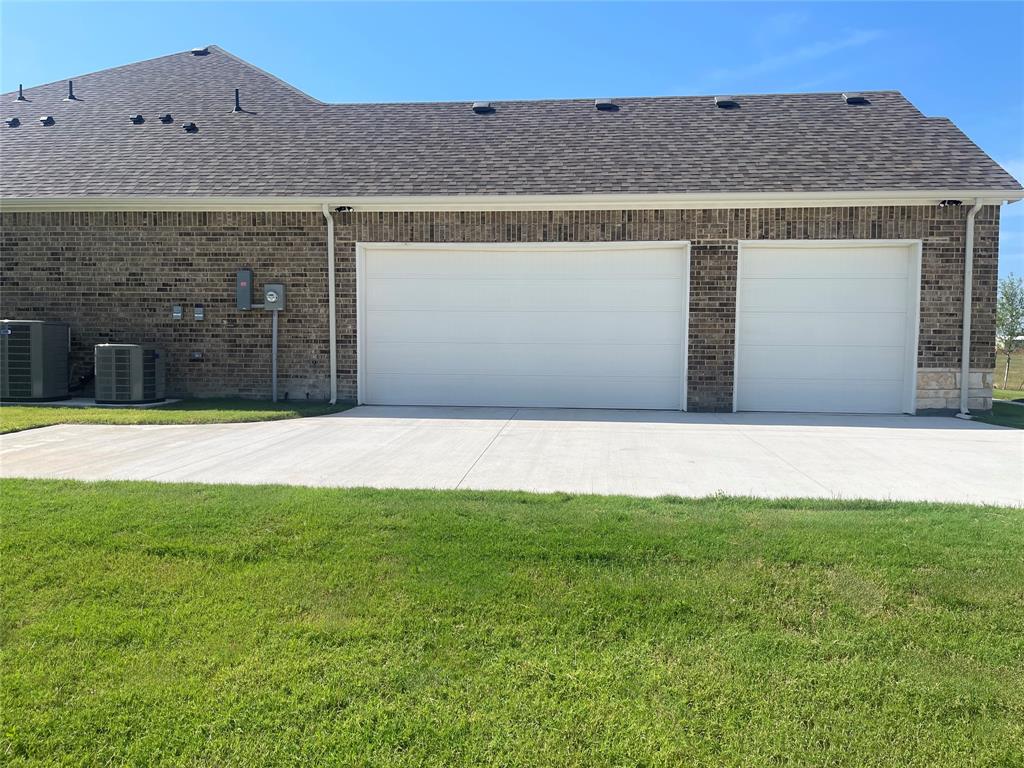 Ranch-Stone Hill - Residential