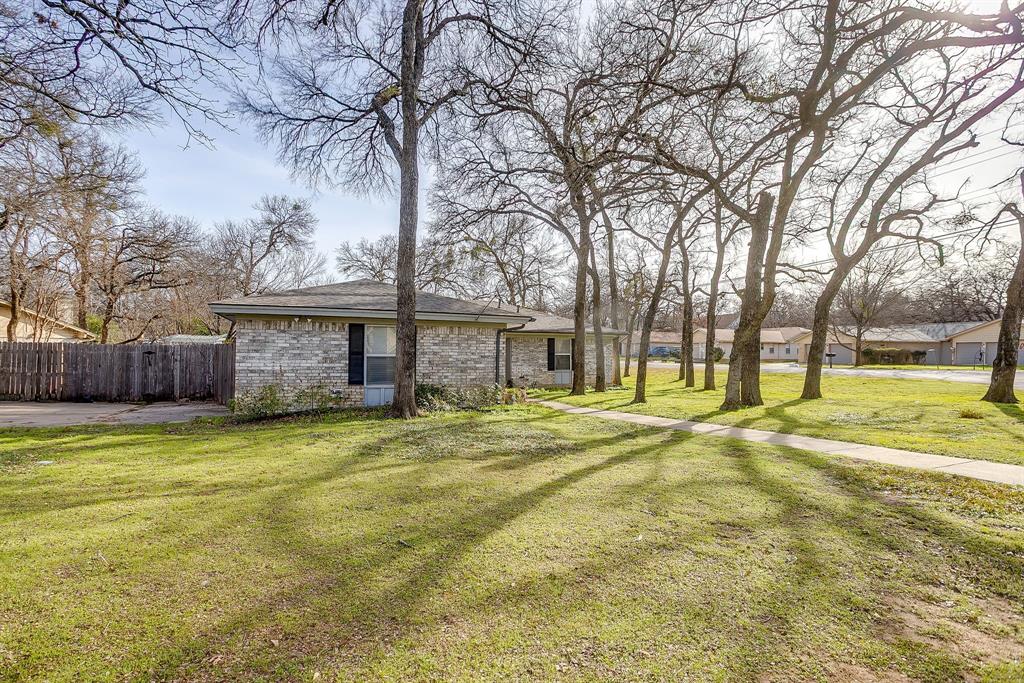 Beautiful corner lot in the desirable Hurst community. Great schools and a wonderful place to raise a family.  The home needs some loving care and some special touches to make it your own. Home is being sold as is.  Sellers are not able to make concessions for any repairs or improvments.  
 Reach out to the agent for more information.