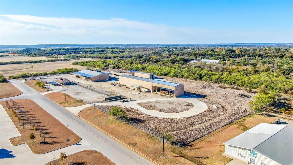 Mineral Wells Ind Pa - Commercial Sale