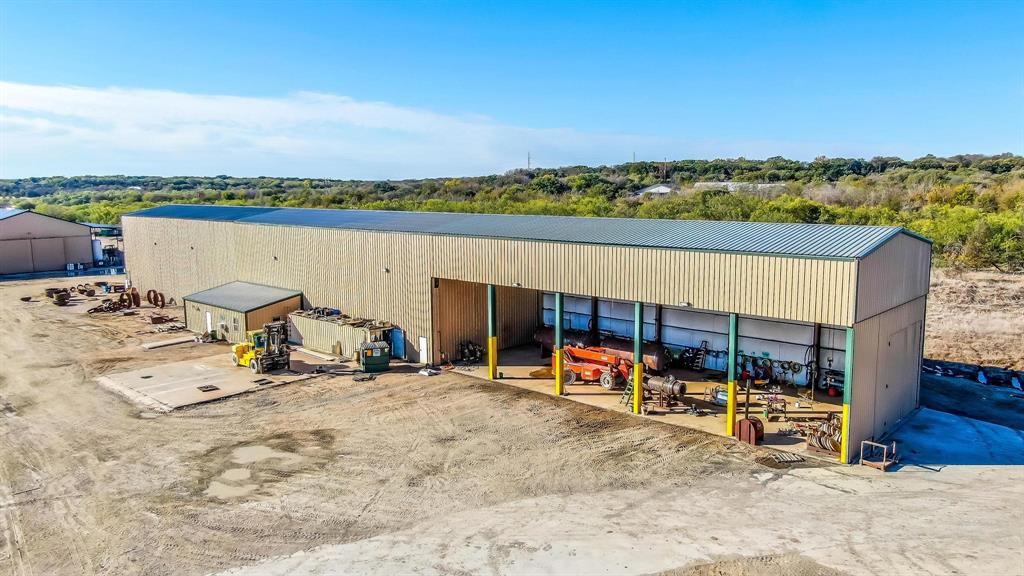 Mineral Wells Ind Pa - Commercial Sale