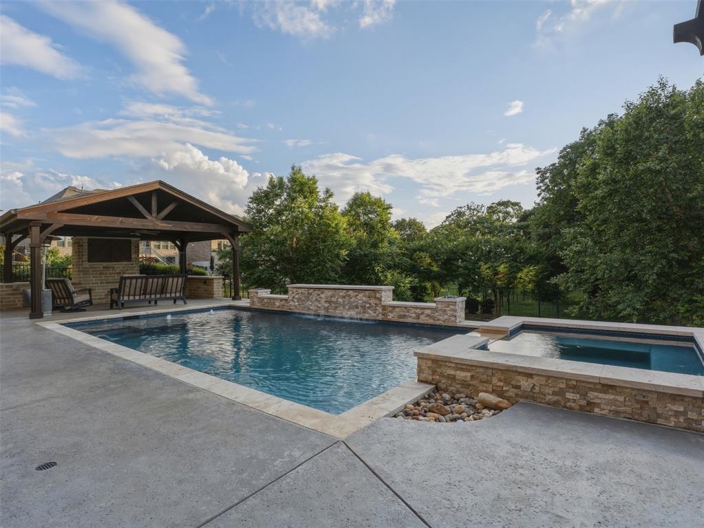 Lake Pointe - Residential