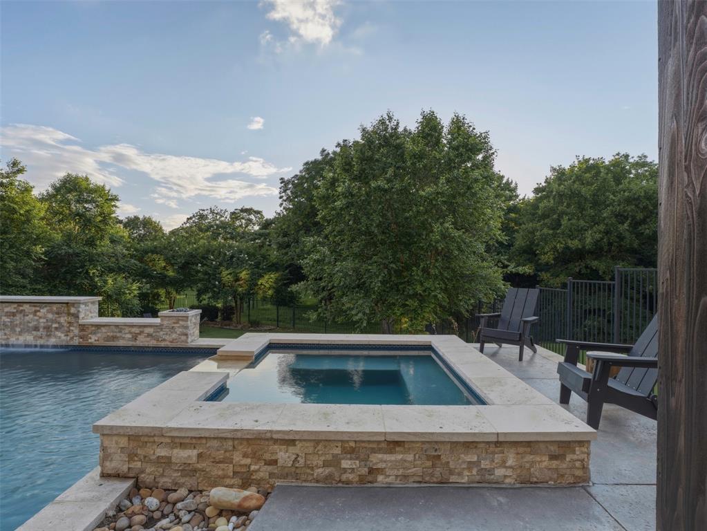 Lake Pointe - Residential