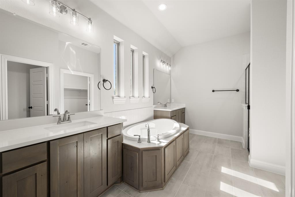 Retreat North Grove Ph 1 - Residential