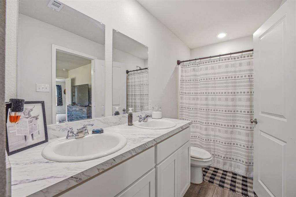 Tolar Oaks - Residential