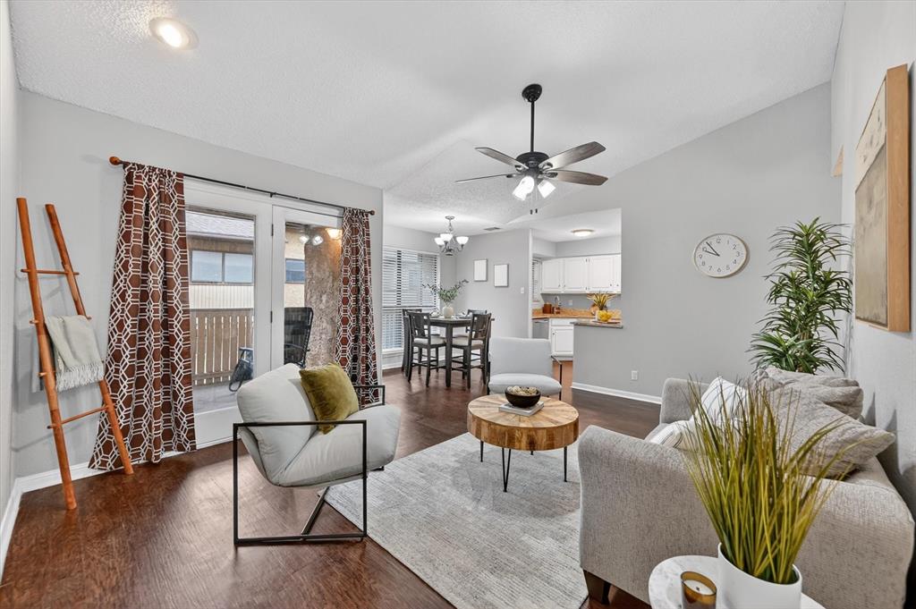 Cloisters Condo The - Residential