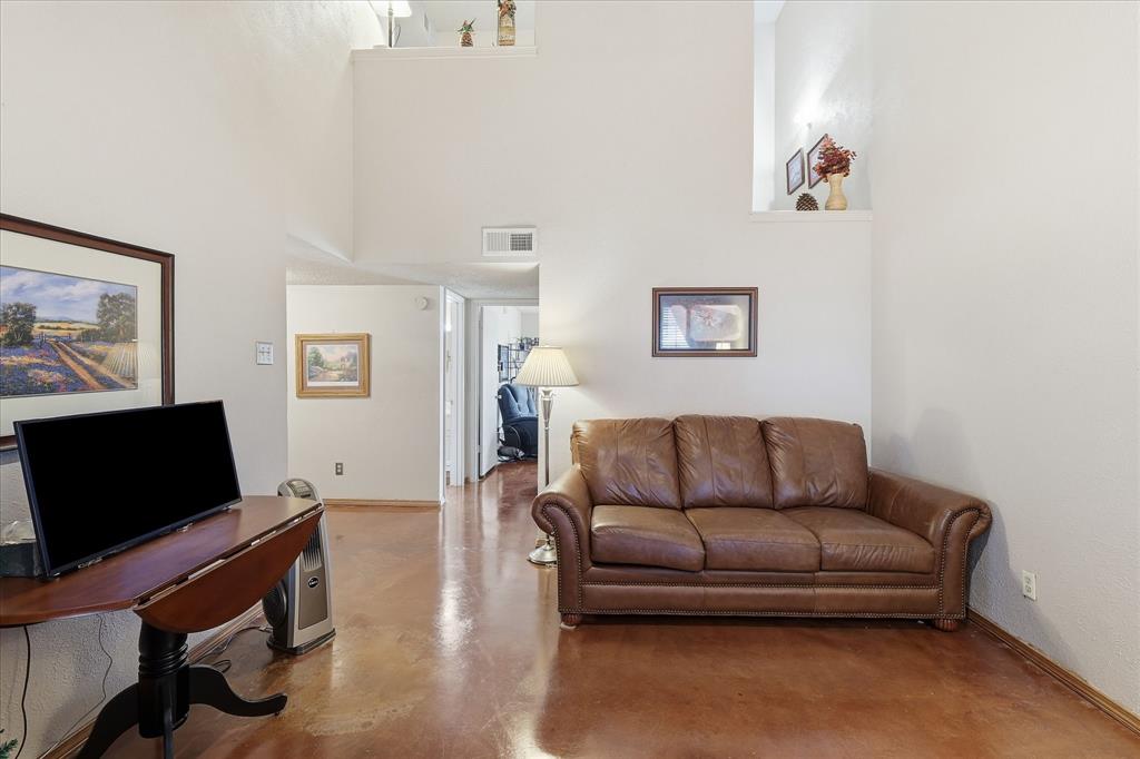 Creekside Twnhms Ph 1 - Residential