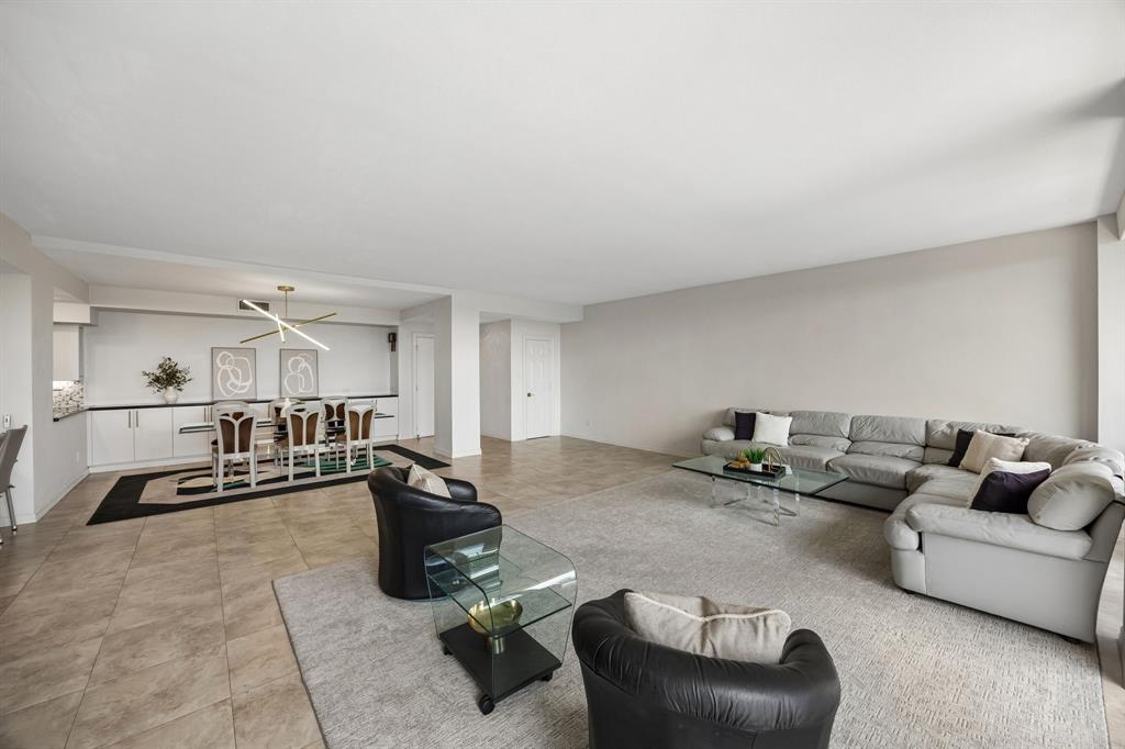 Bonaventure Condo - Residential