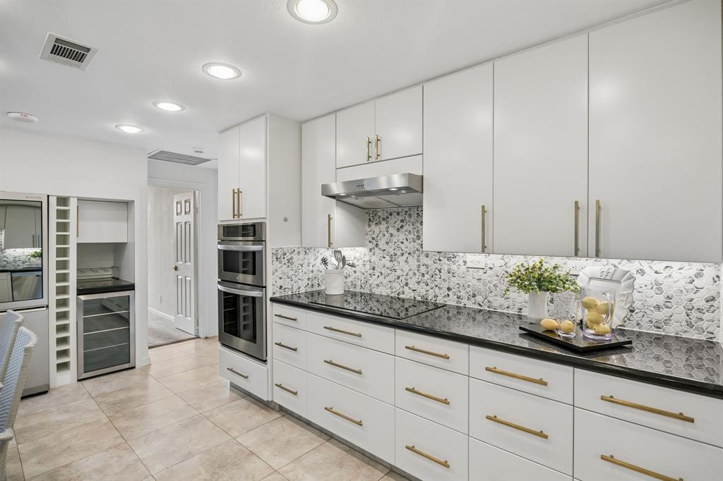 Bonaventure Condo - Residential