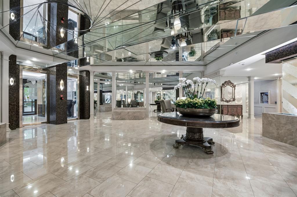 Bonaventure Condo - Residential