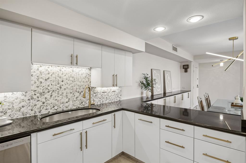Bonaventure Condo - Residential