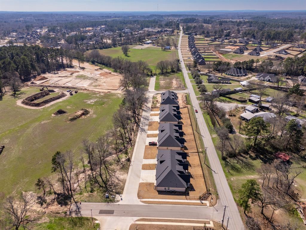 Henshaw Creek - Residential Income