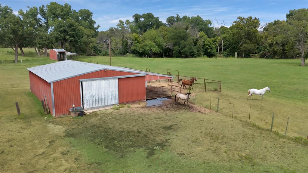 A-173 J CRUMP 25 acres - Residential