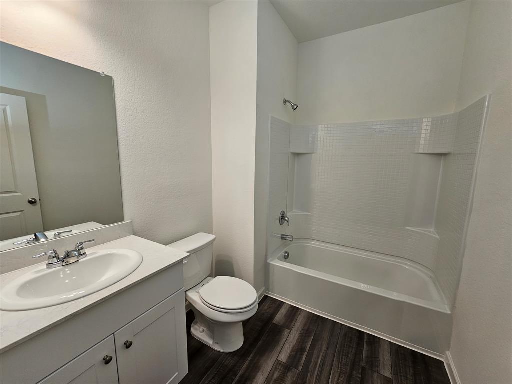 Gateway Parks Add - Residential Lease