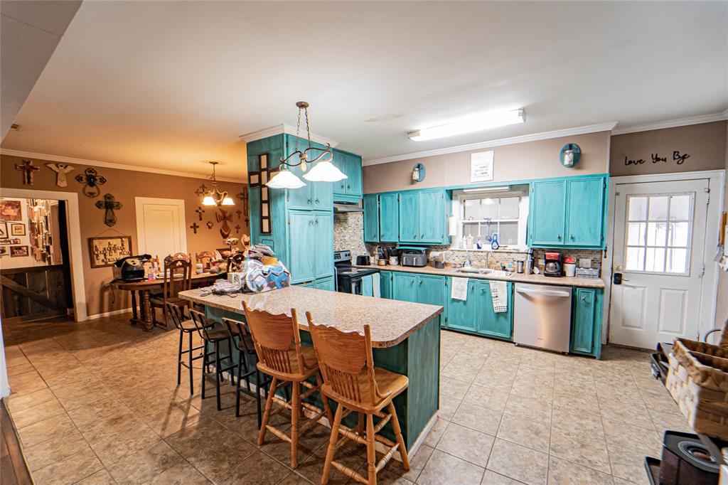 Miller, Hanks - Residential
