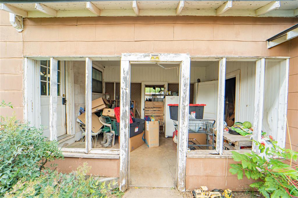 Miller, Hanks - Residential