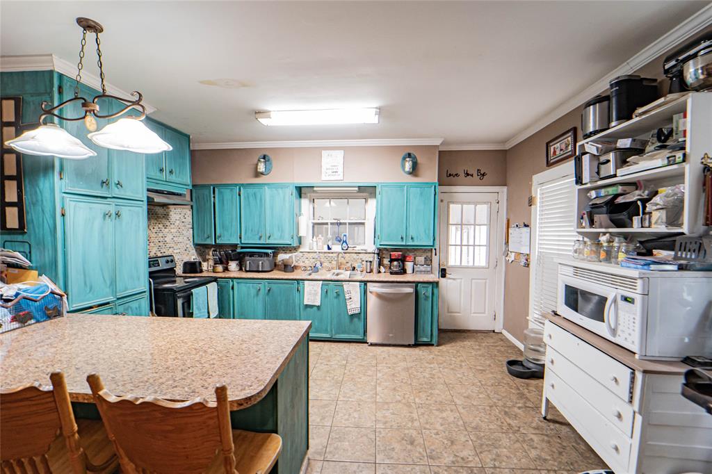 Miller, Hanks - Residential