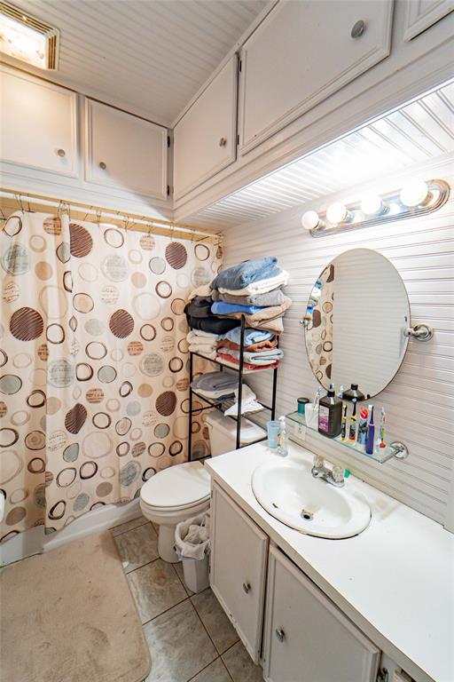 Miller, Hanks - Residential