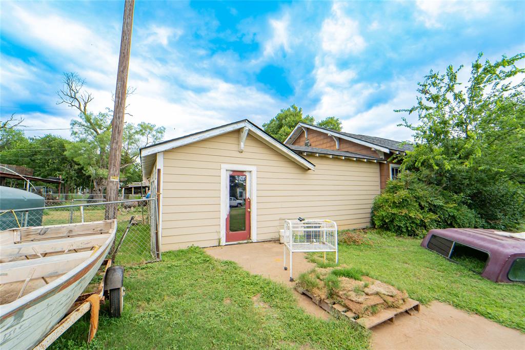 Miller, Hanks - Residential