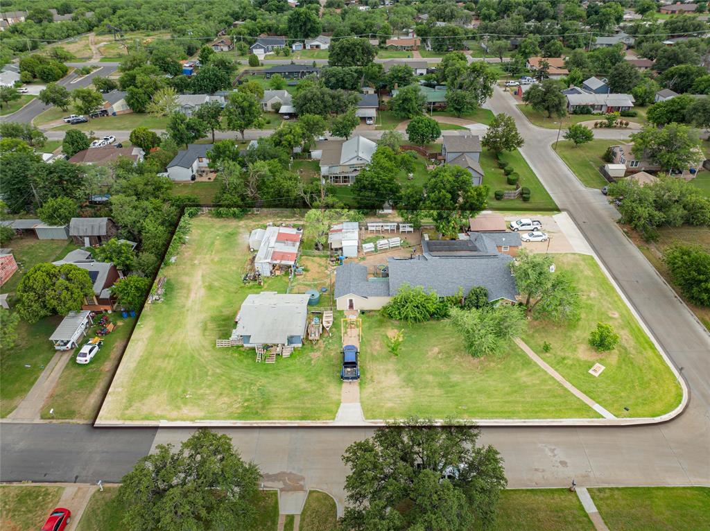 Miller, Hanks - Residential