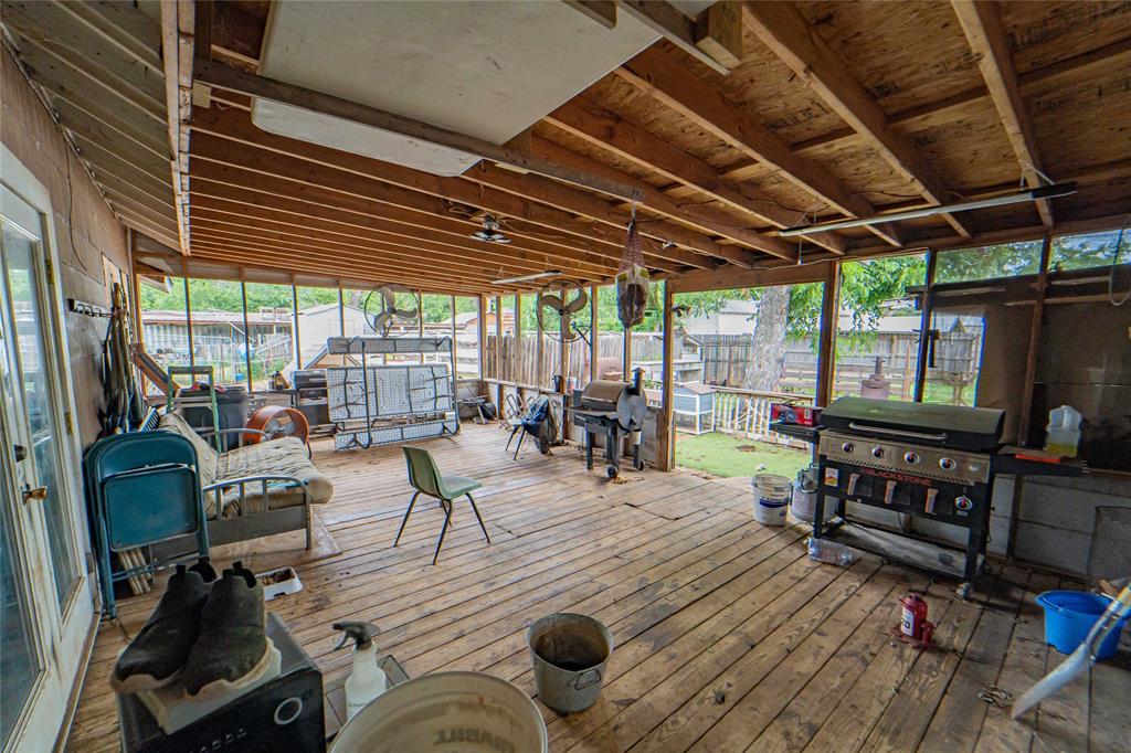 Miller, Hanks - Residential