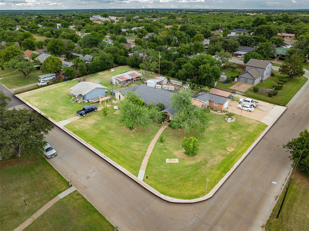 Miller, Hanks - Residential