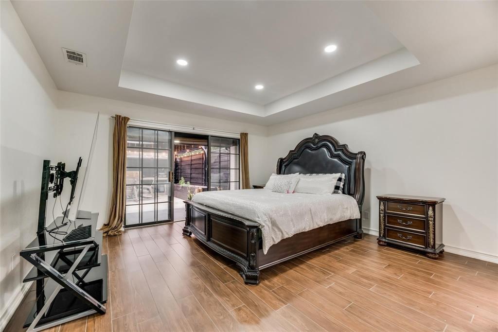 HIGHLAND SQUARE - Residential