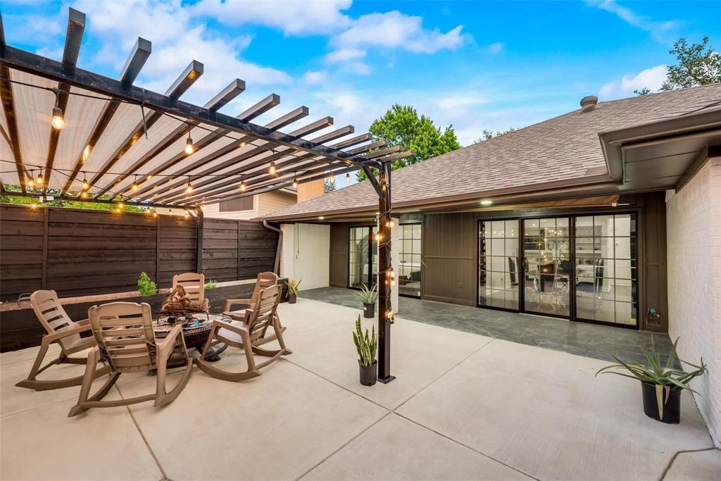 HIGHLAND SQUARE - Residential