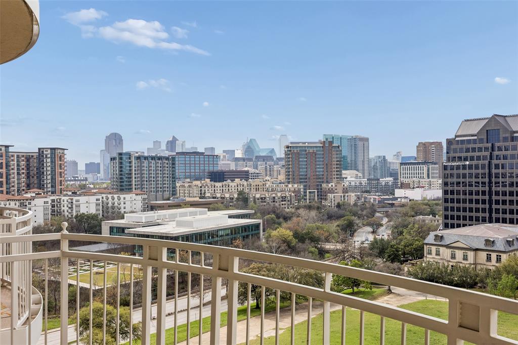 Renaissance On Turtle Creek Condo - Residential
