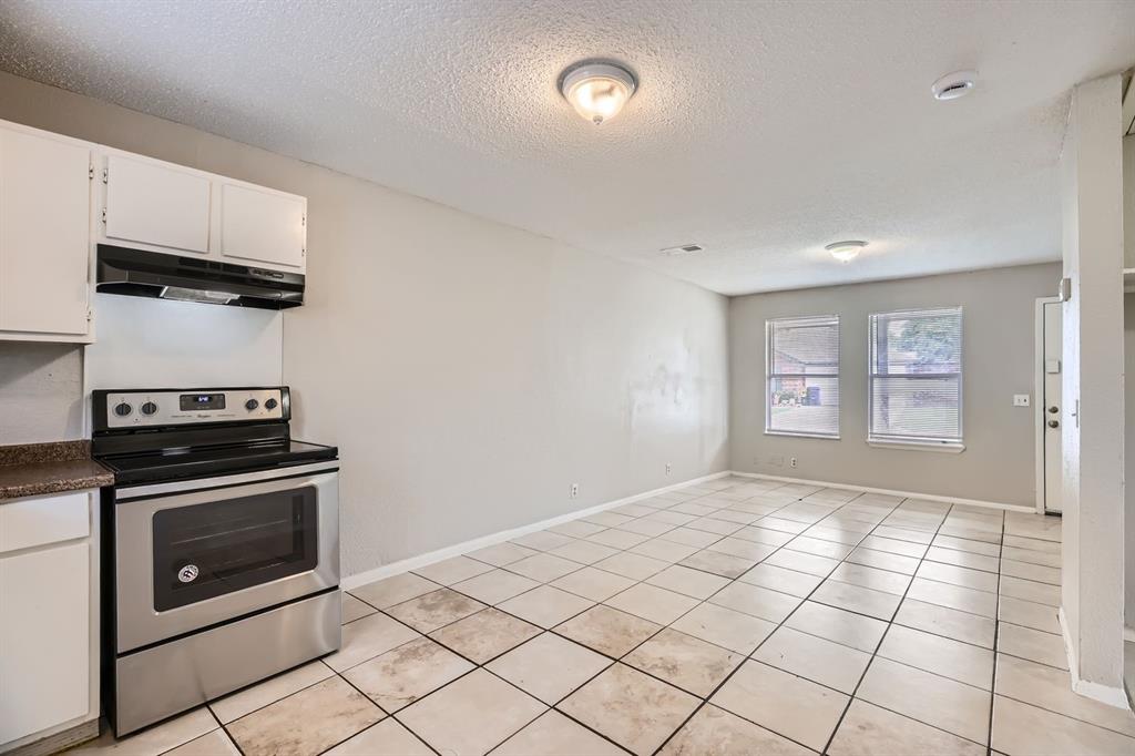 W J S Russell 4th Add - Residential