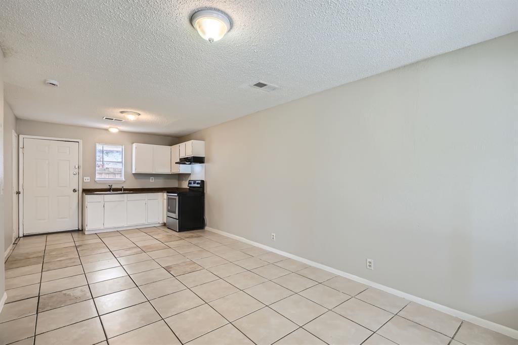 W J S Russell 4th Add - Residential