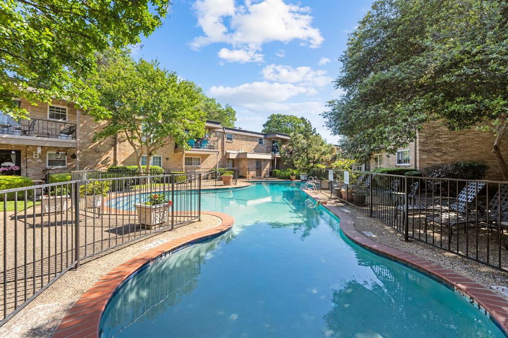Royal Central Condo - Residential