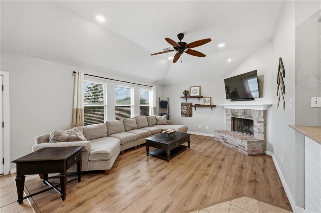 Vista West - Residential