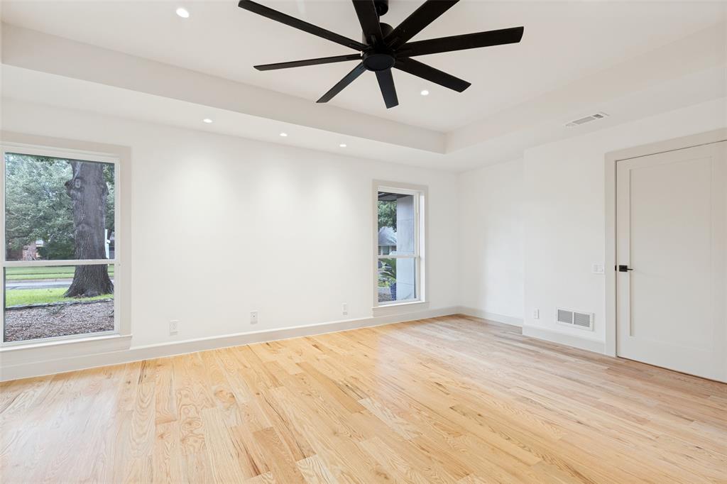 Glen Cove East - Residential