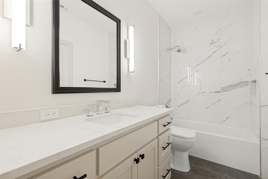 Glen Cove East - Residential