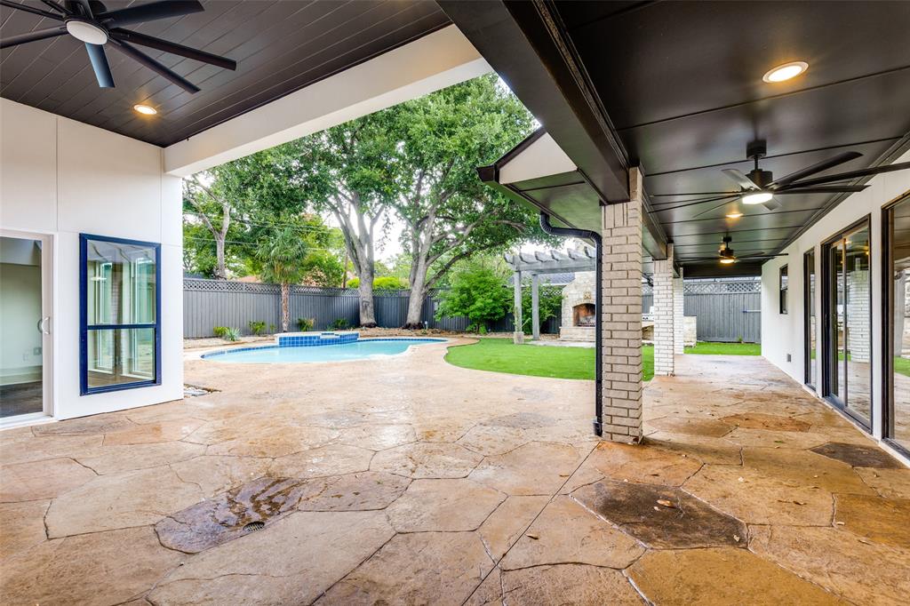Glen Cove East - Residential