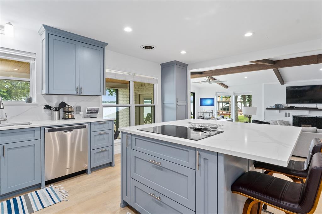 Oakwood Shores - Residential