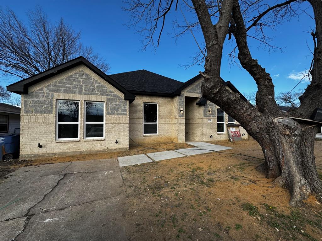 Experience the ease and comfort of new construction—fresh, clean, and move-in ready with modern design and finishes throughout. Enjoy the convenience of today’s building standards and low-maintenance living in a highly desirable East Dallas location.

Situated in an established neighborhood near Casa View and Casa View Heights, this stunning one-story home offers an open floor plan with today’s most sought-after features. The spacious living area is highlighted by a striking fireplace and flows seamlessly into the well-appointed kitchen, complete with a large island and pantry—ideal for everyday living and entertaining. The private primary suite provides a relaxing retreat with an ensuite bath and 2 generous walk-in closets. Step outside to the backyard, ready for your personal touch and outdoor enjoyment.

Located near Shiloh Rd, this home offers convenient access to major roadways, shopping, dining, and everyday essentials, while maintaining a quiet residential feel. The surrounding area is known for its established homes, mature trees, strong community presence, and proximity to parks and recreation, including White Rock Lake. A beautiful blend of modern style, comfort, and a well-connected East Dallas location.

Ask about Midland Financial Rate Buy Down!!